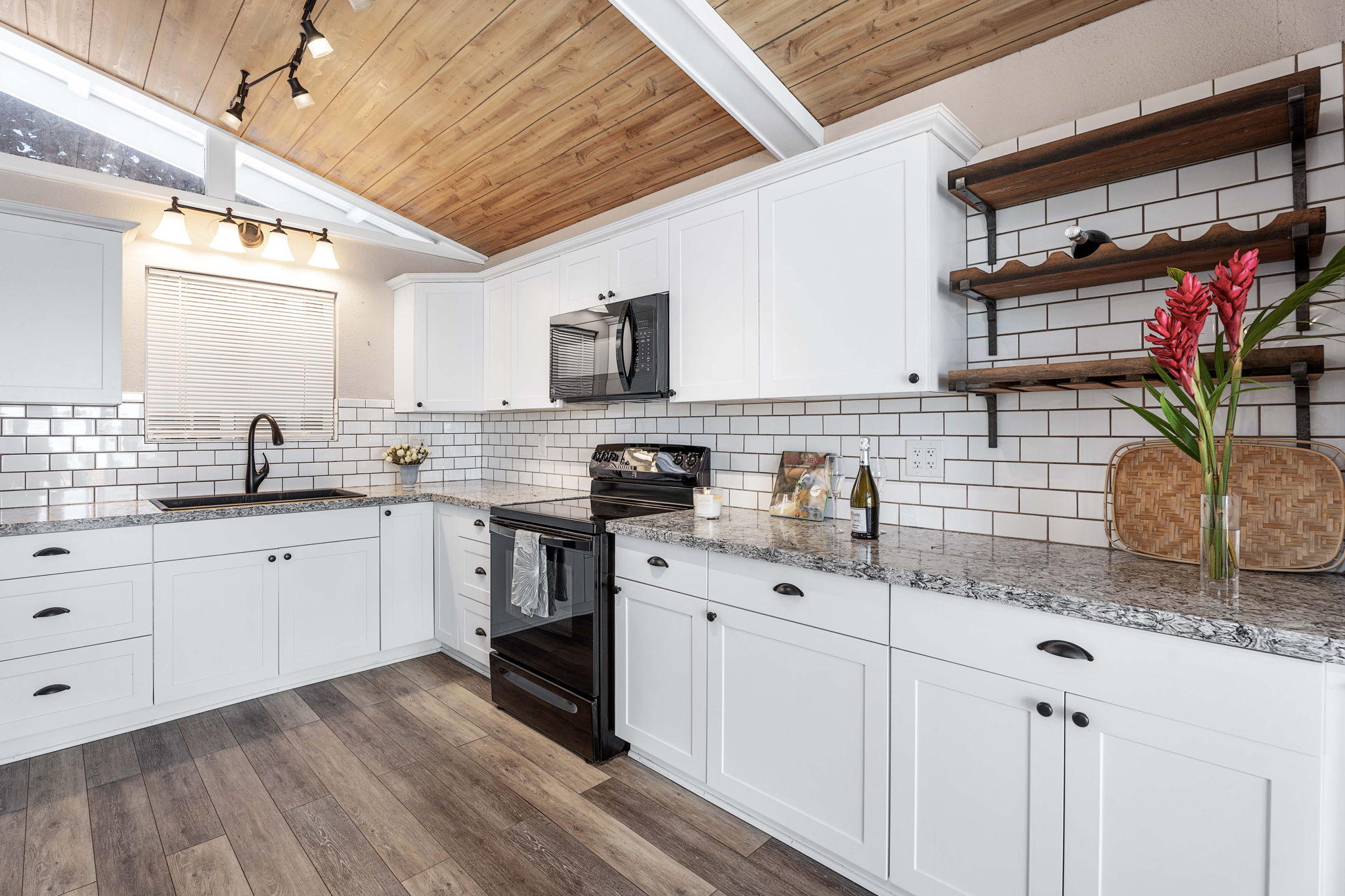 Kitchen 2