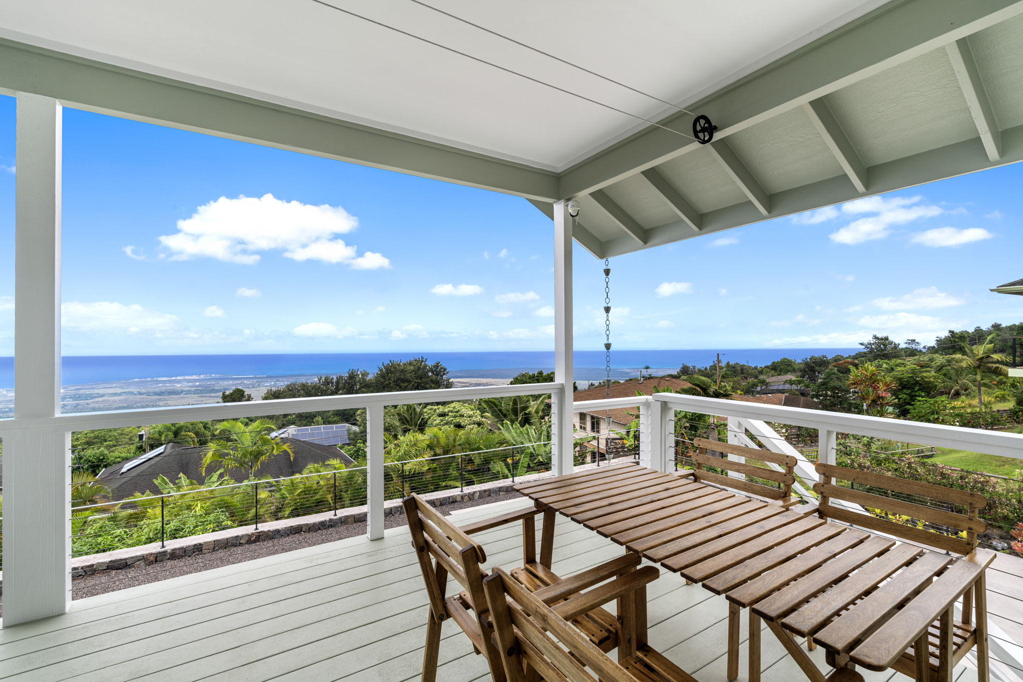 Lanai 2
