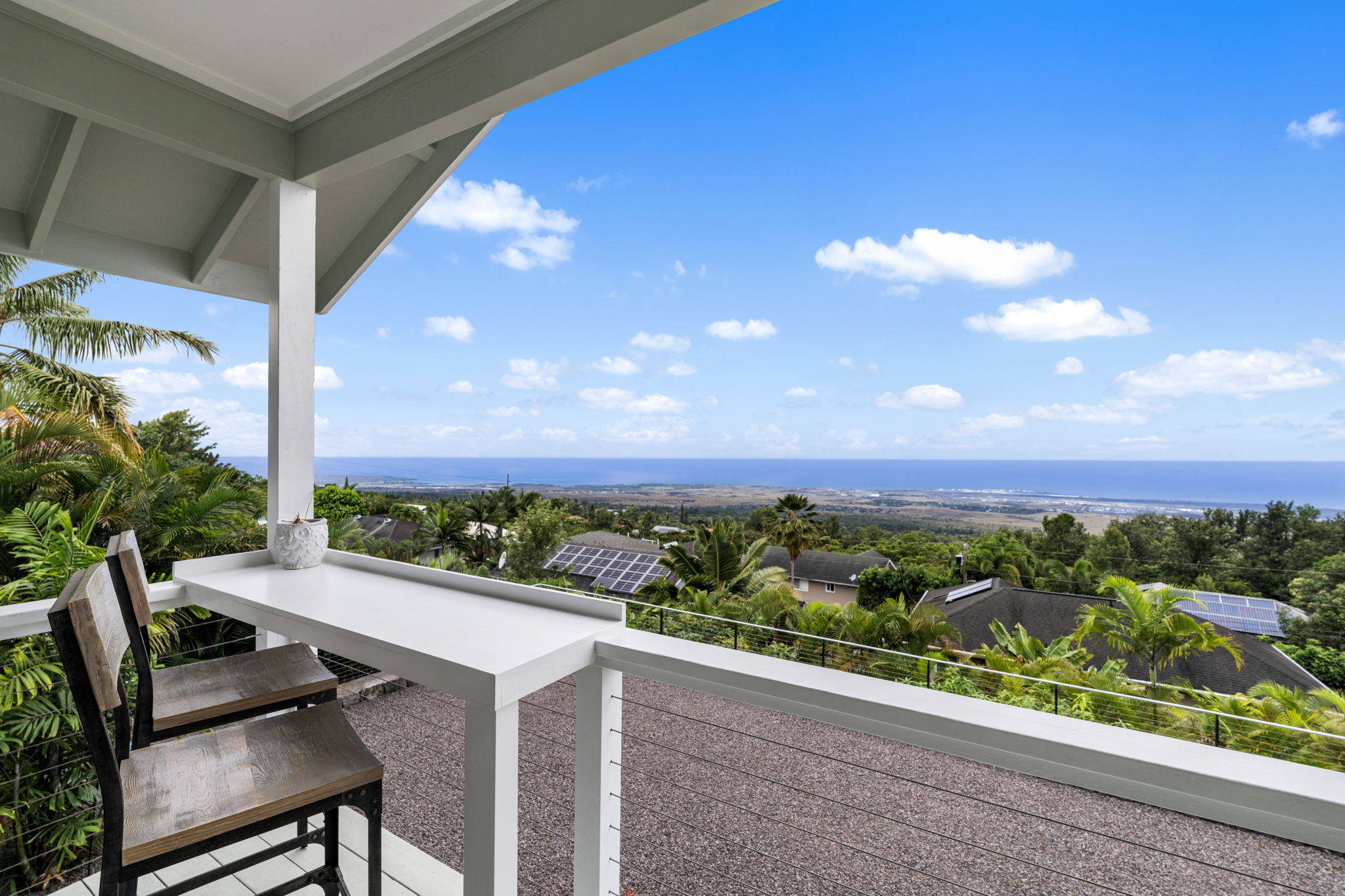Lanai 8
