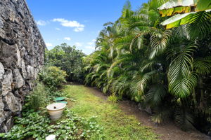 Lower Yard a