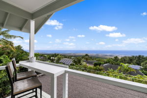 Lanai 8