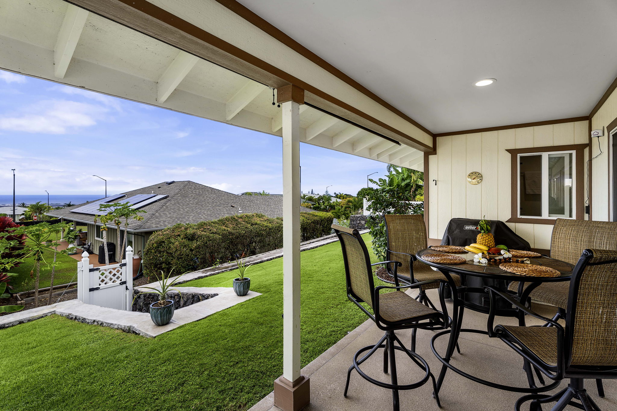 Lanai 2