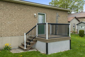  Photo 44