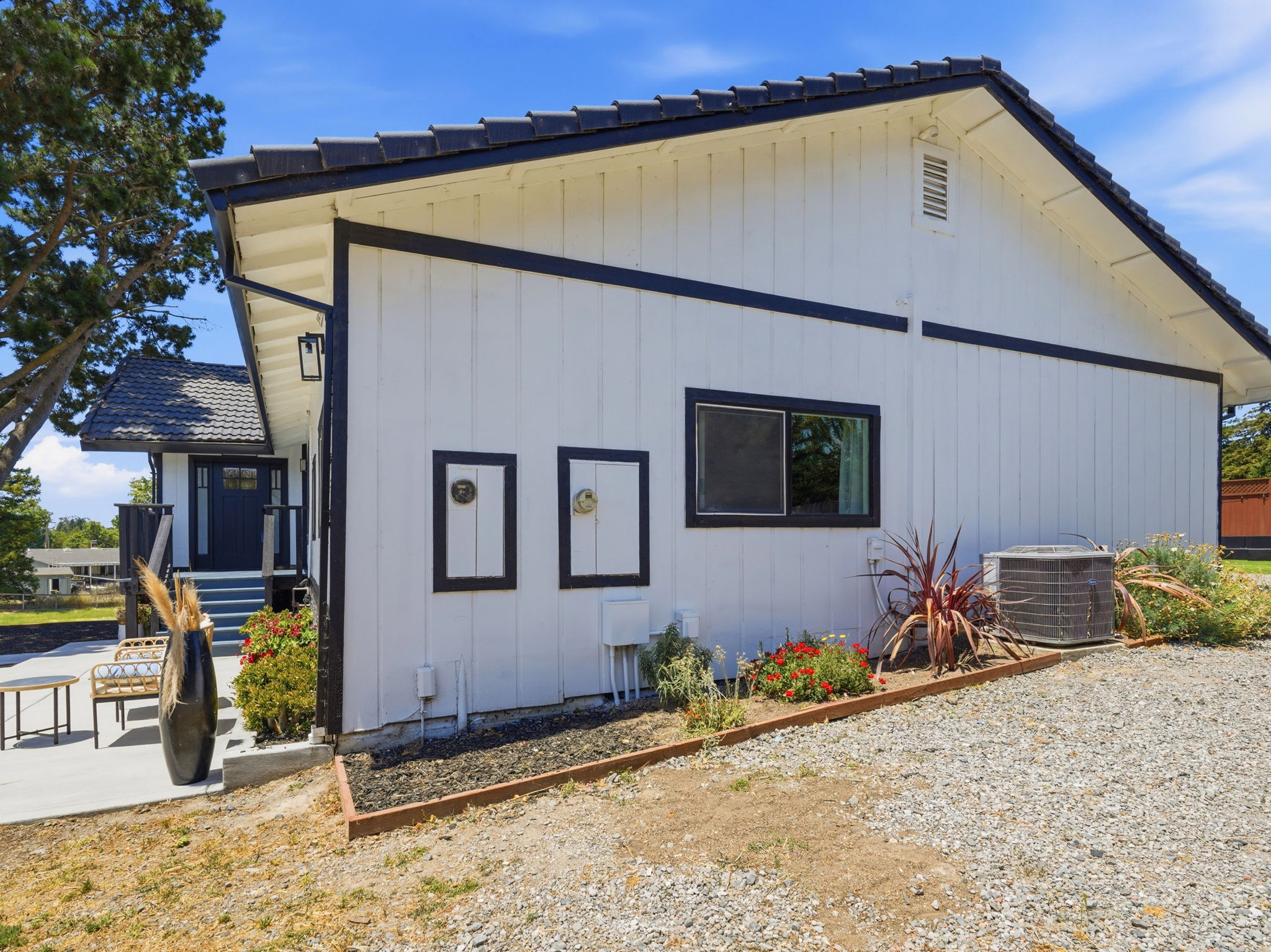 006_F8_73 Aloha Ct, Petaluma