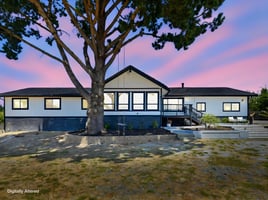 001_F8_73 Aloha Ct, Petaluma day to dusk.jpeg
