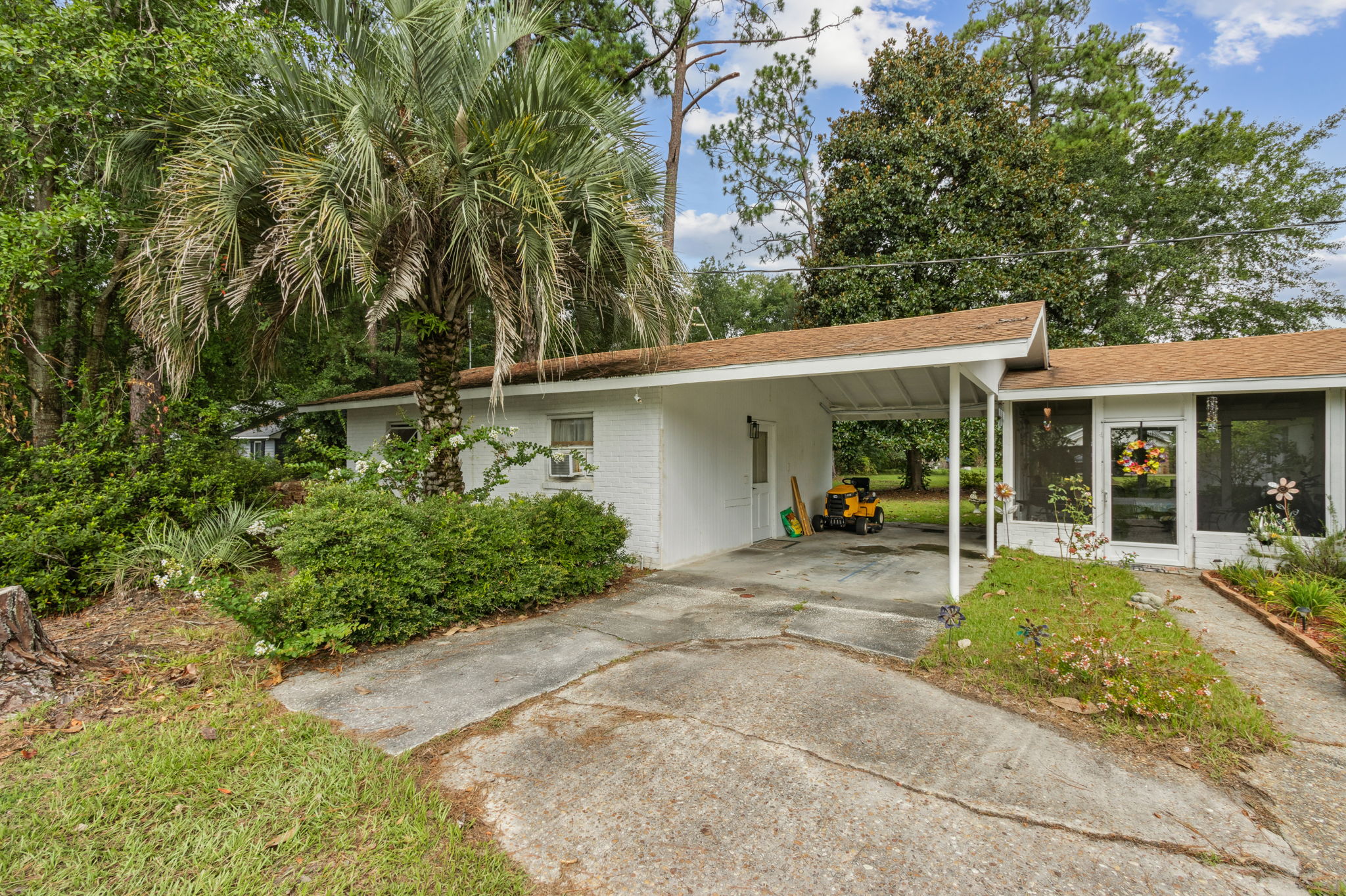 Carport