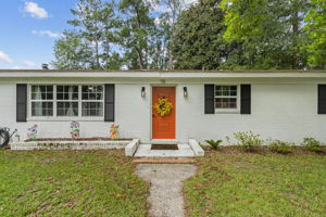 Front Entry Detail