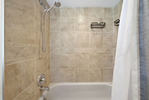  Photo 35
