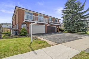 73 Darnborough Way, Toronto ON