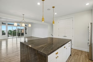 E Columbus Ct-S1408-012.jpg