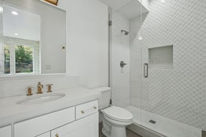 E Columbus Ct-S1408-016.jpg