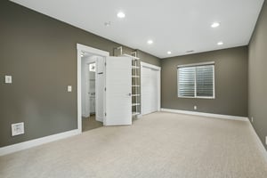 E Columbus Ct-S1408-027.jpg
