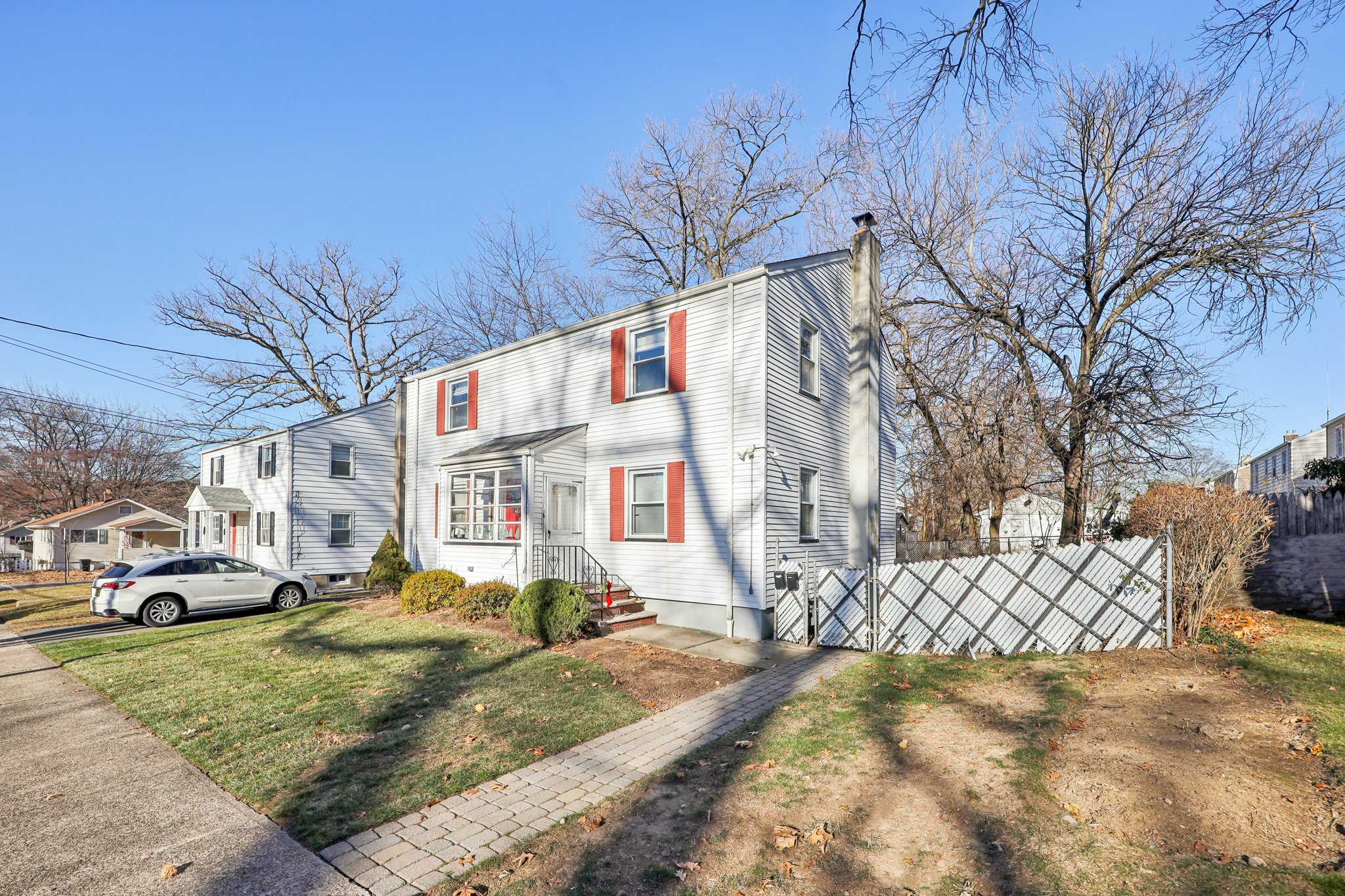 Horton Ave-S0612-002.jpg