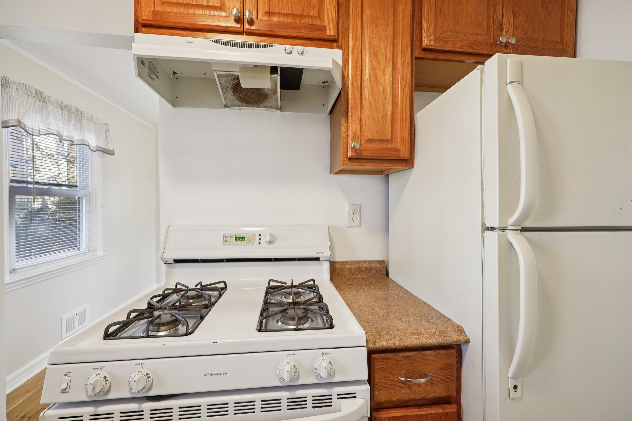 Horton Ave-S0612-018.jpg