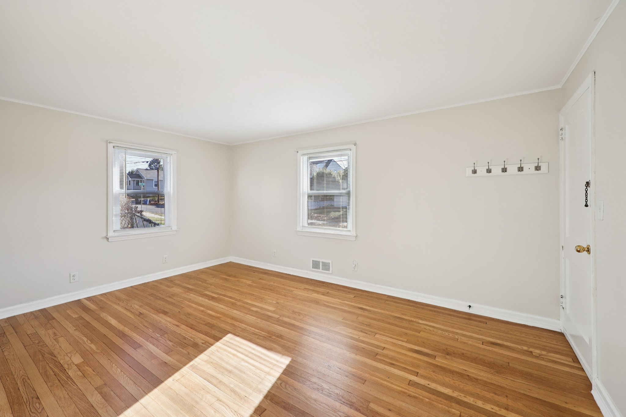 Horton Ave-S0612-021.jpg