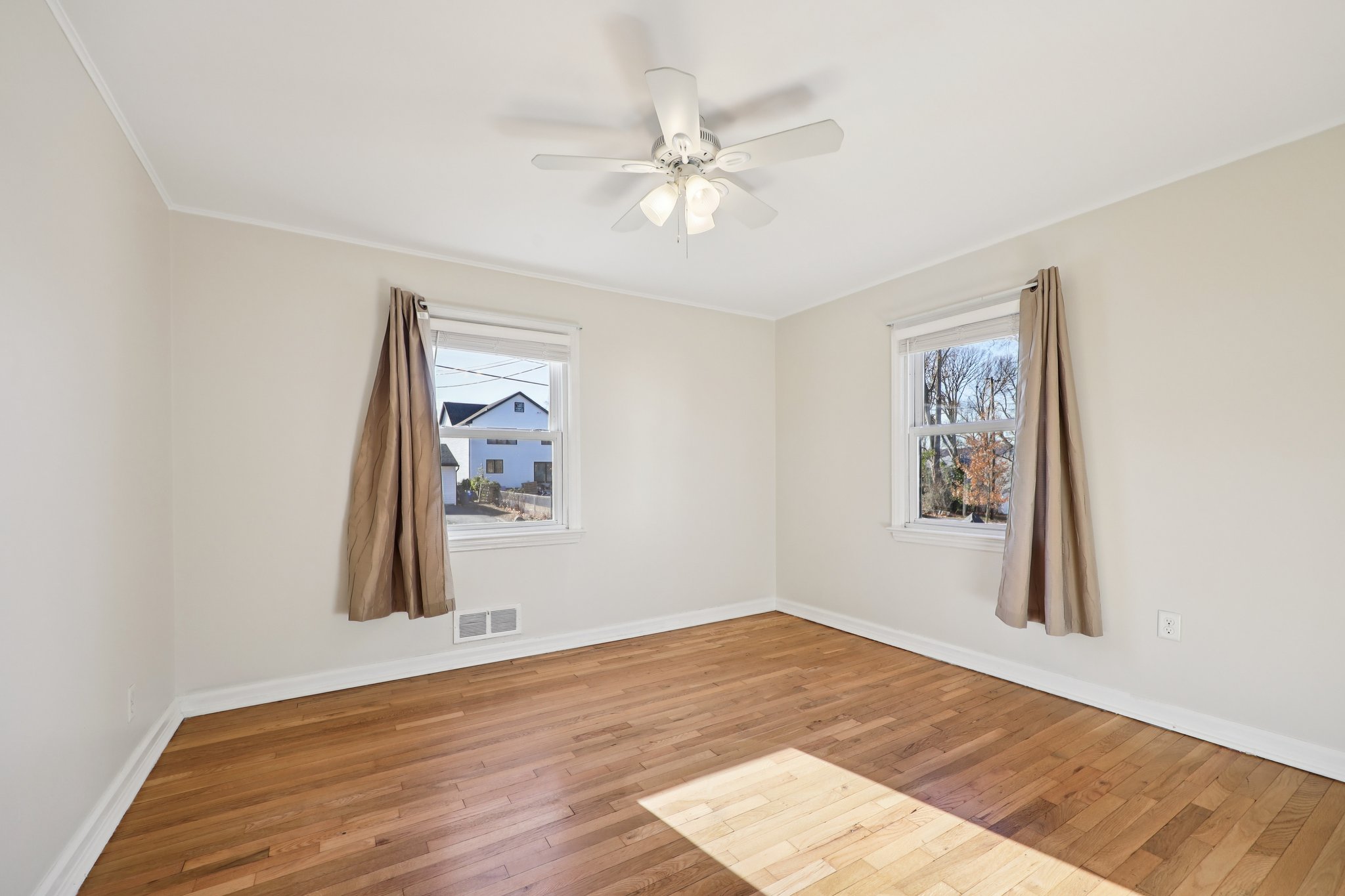 Horton Ave-S0612-030.jpg