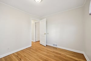 Horton Ave-S0612-029.jpg