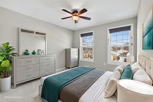 SHA01444_declutter_09c417da-7369-43a6-9eac-1834f52bf4e3 virtually staged.jpeg