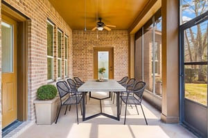 Drone Bros - 73 La Jolla Cir-36 virtually staged.jpeg