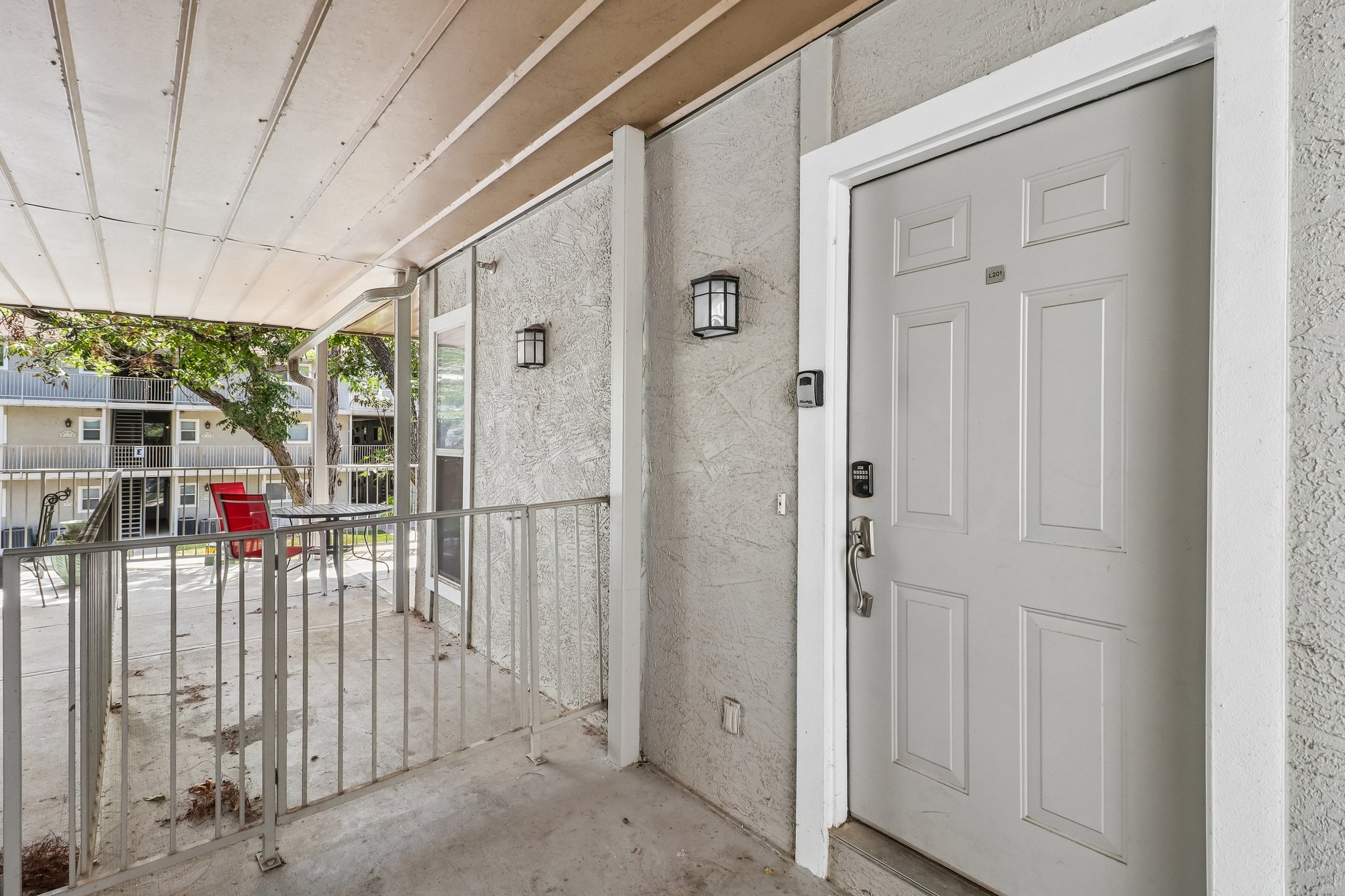 E Mather St Bldg L Unit 201-S1709-018.jpg