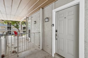 E Mather St Bldg L Unit 201-S1709-018.jpg
