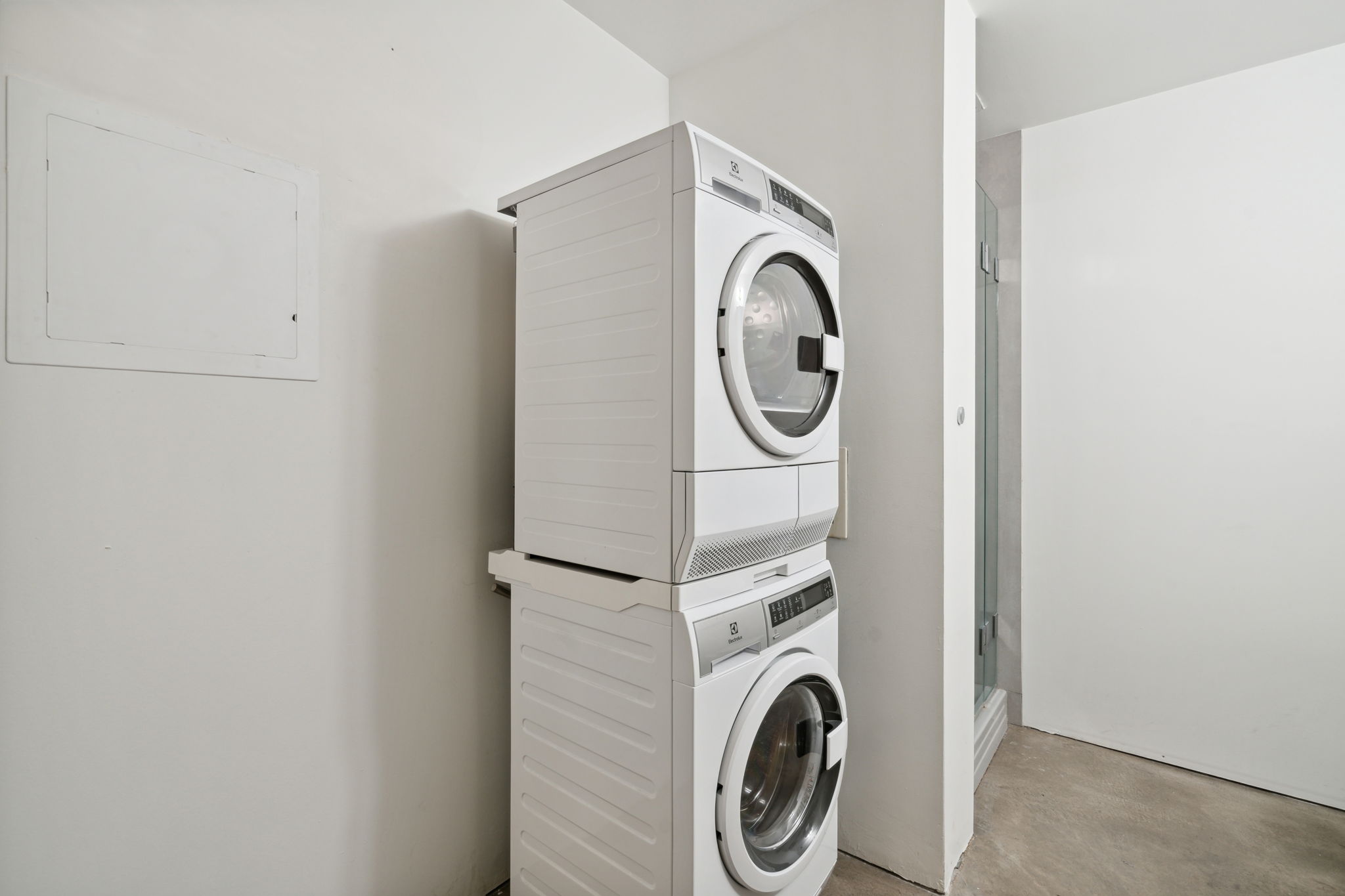 19_Interior