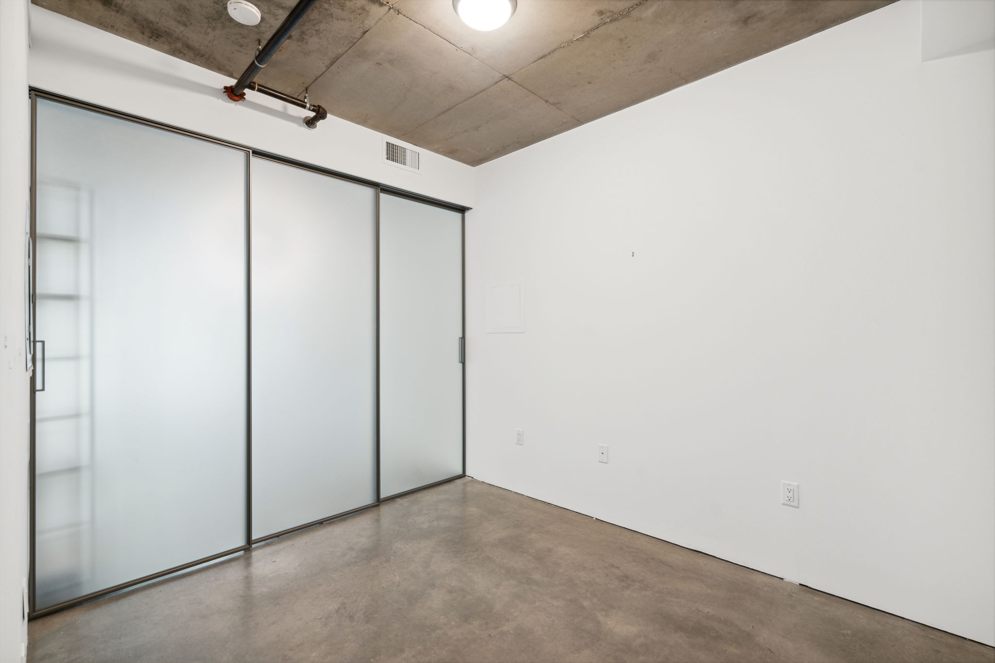 09_Interior