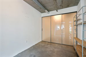 14_Interior