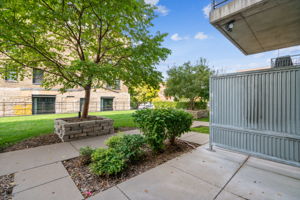 22_Exterior