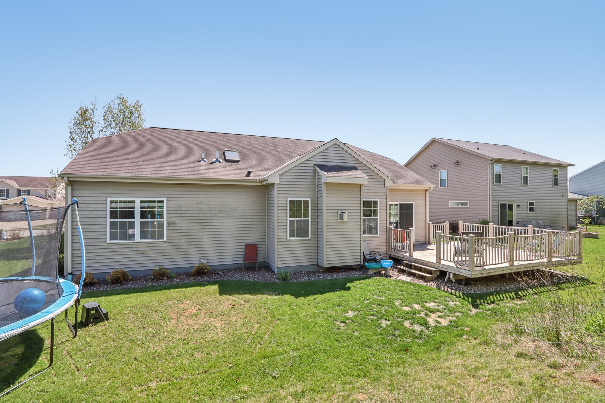 Summerset Dr-0905-037.jpg