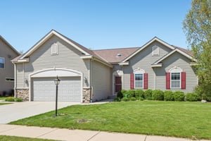 Summerset Dr-0905-005.jpg