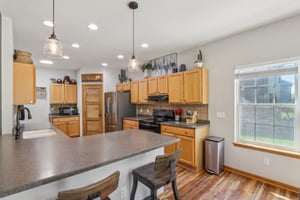 Summerset Dr-0905-014.jpg