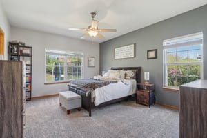 Summerset Dr-0905-025.jpg