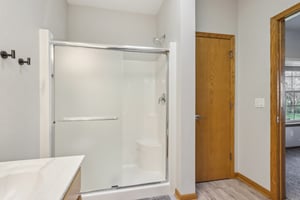 Summerset Dr-0905-029.jpg