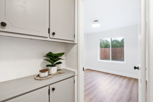 730 W Cross St Woodland CA 27