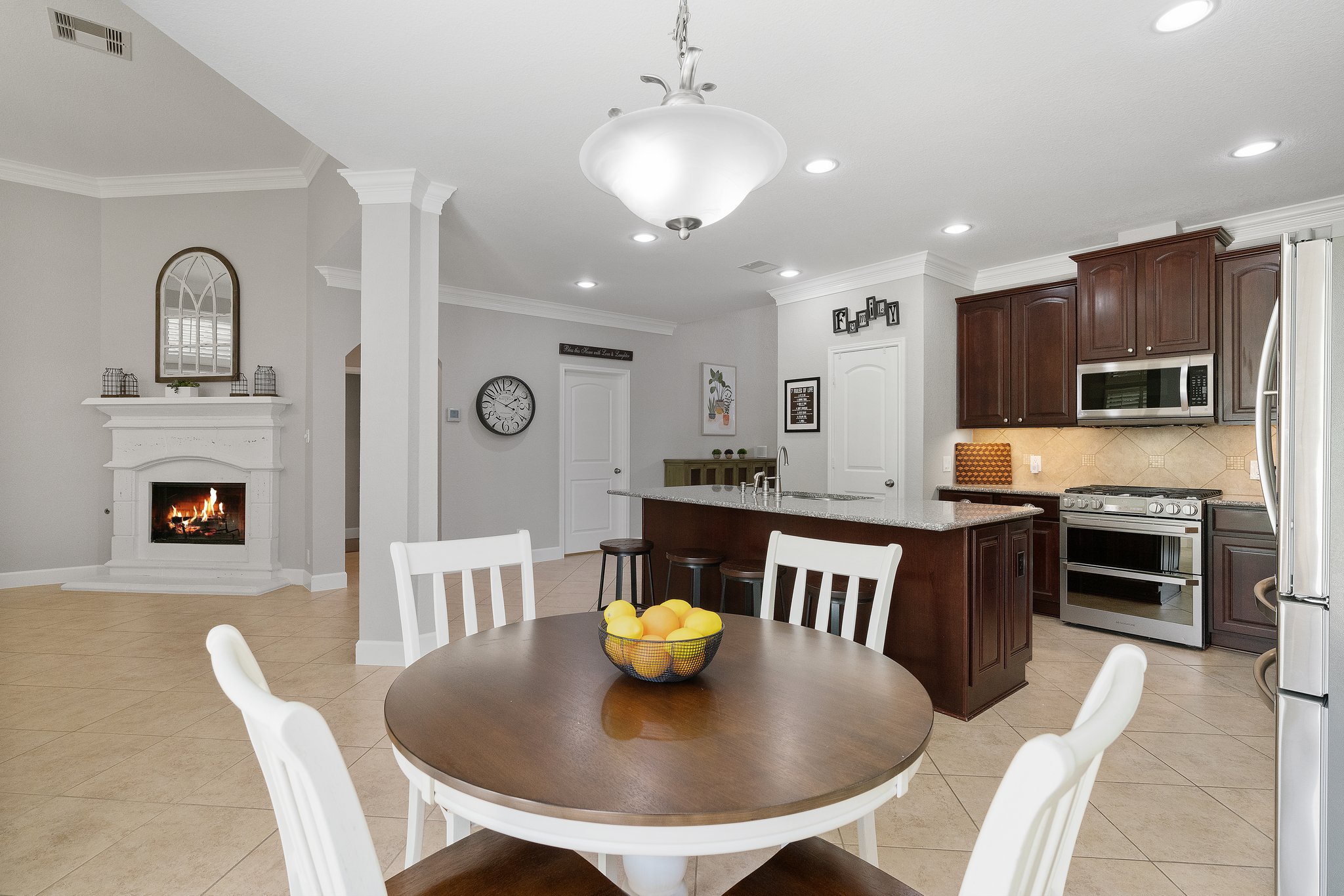 730 Westbury Ln, TX 78633