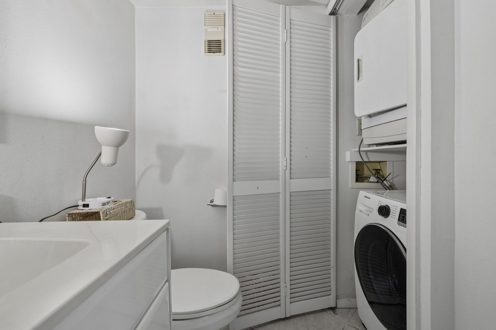 Sun Island Dr S 1602-S1007-014.jpg