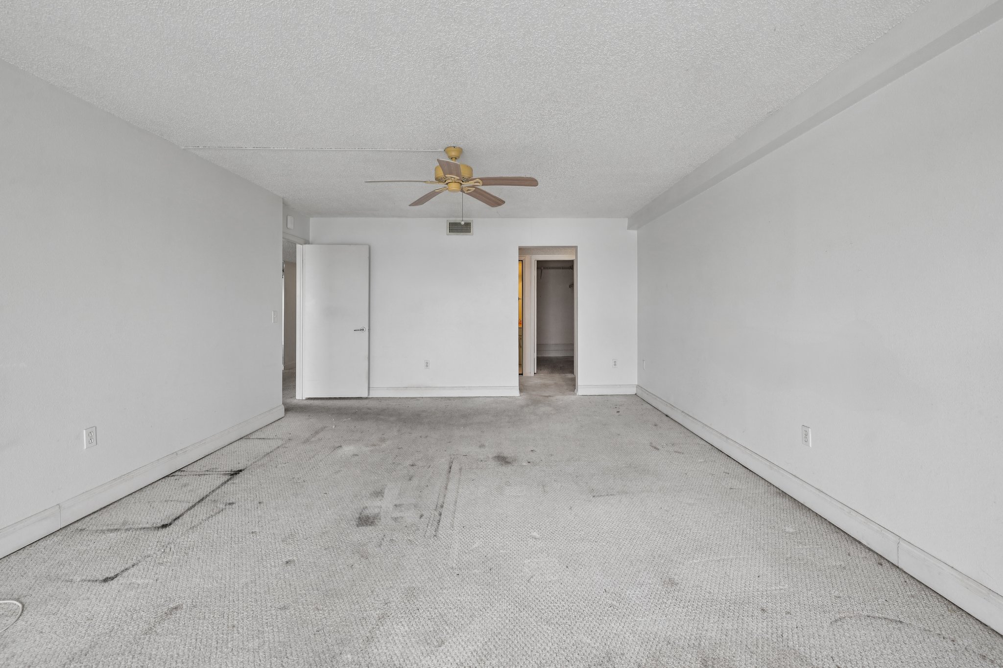 Sun Island Dr S 1602-S1007-022.jpg