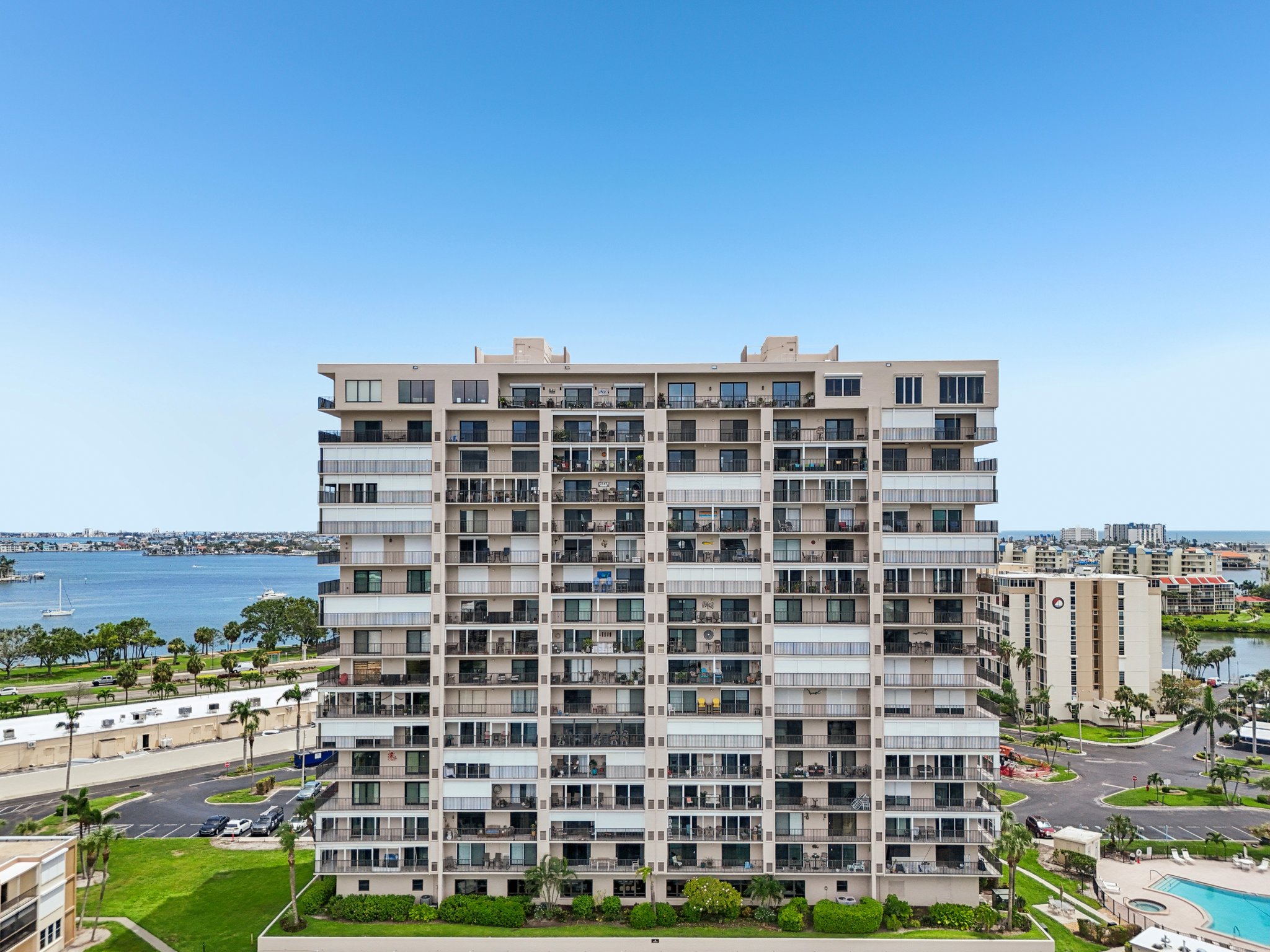 Sun Island Dr S 1602-S1007-029.jpg