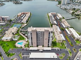 Sun Island Dr S 1602-S1007-027.jpg