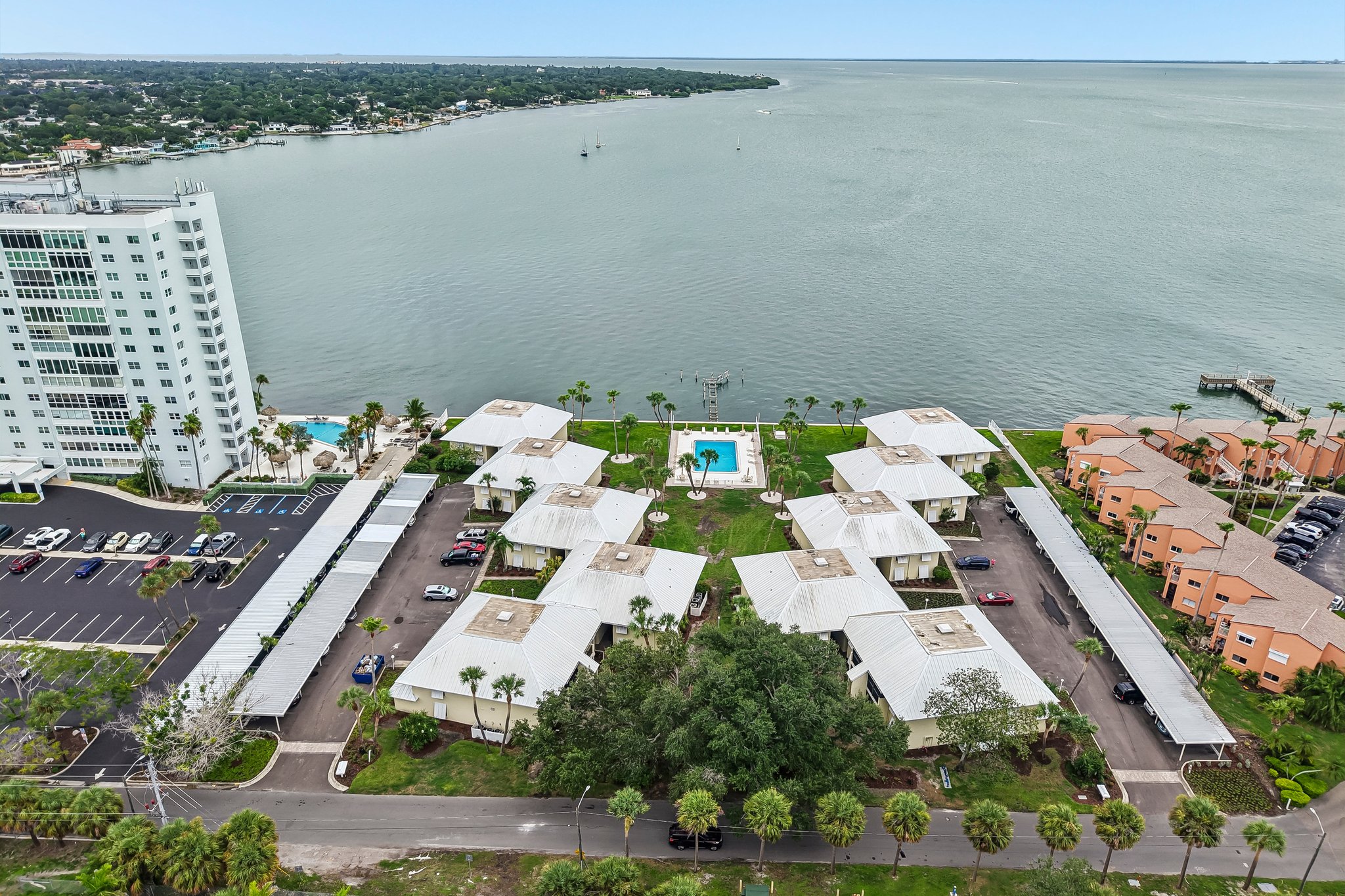 Sunshine Skyway Ln 206-S0208-025.jpg