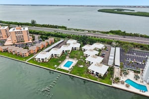 Sunshine Skyway Ln 206-S0208-028.jpg