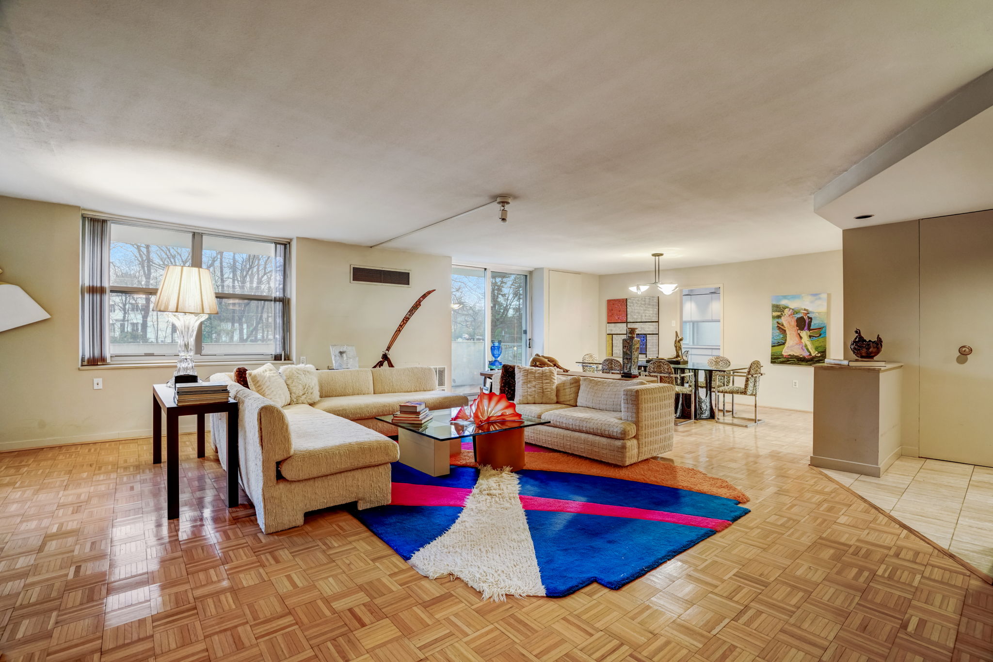 Coventry Ave 309-007