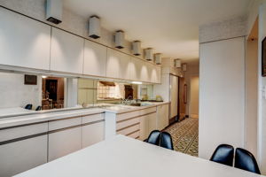 Coventry Ave 309-027