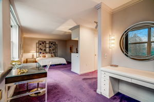 Coventry Ave 309-033