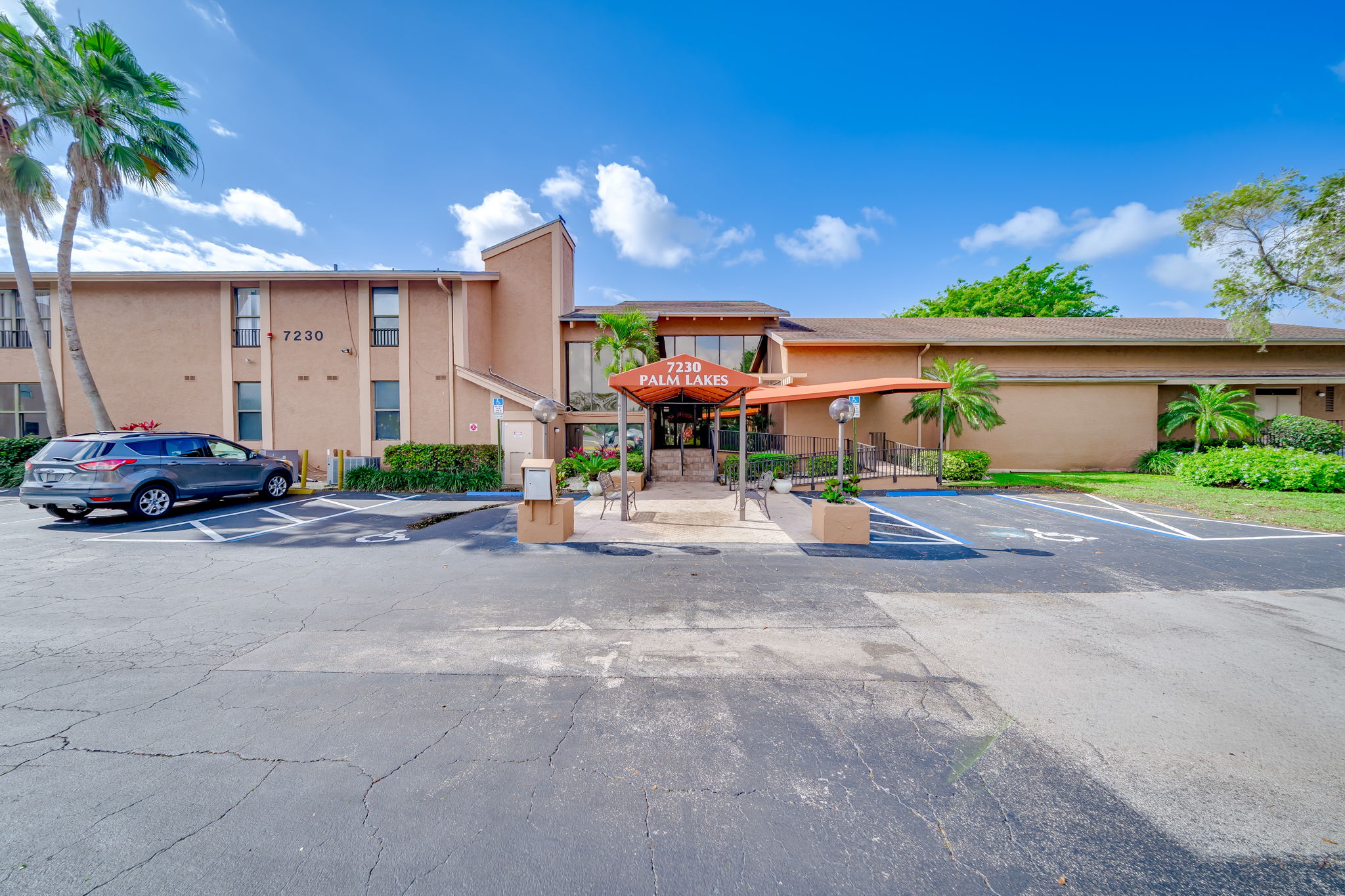 21024 NE 34th Ct, Aventura, FL 33180, USA Photo 46