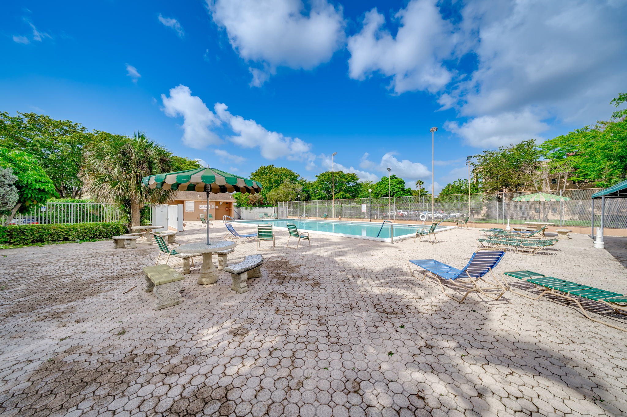 21024 NE 34th Ct, Aventura, FL 33180, USA Photo 41