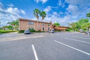 21024 NE 34th Ct, Aventura, FL 33180, USA Photo 44