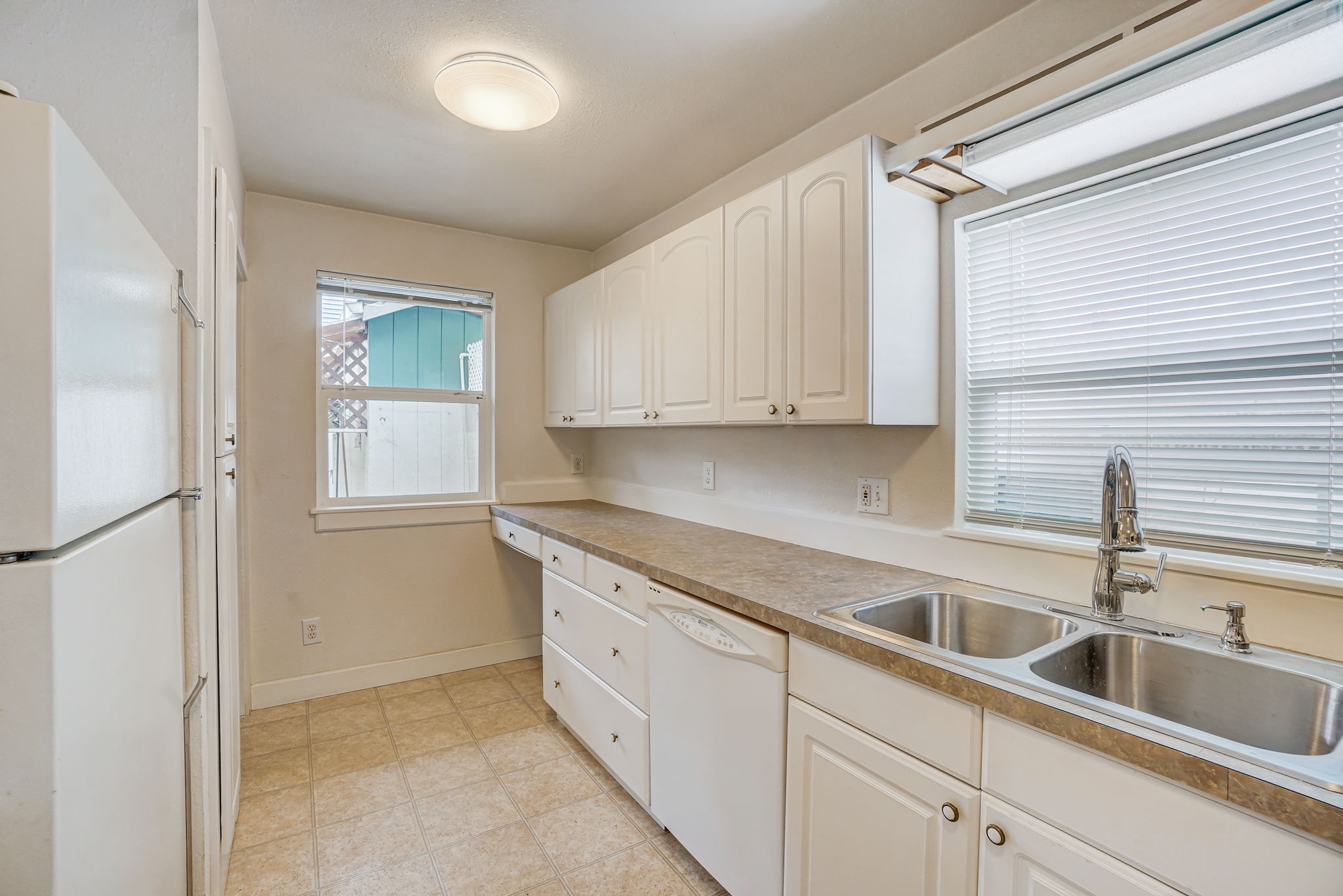  SE 72nd Ave-019