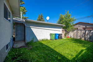  Photo 30